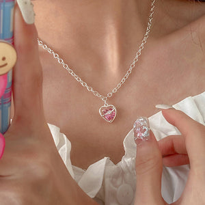 Women's Fashion Simplicity Rhinestone Hollow Heart Clavicle Chain